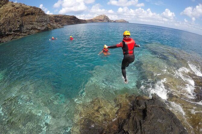Coasteering Tour - Cliff jumping, swimming, scrambling. - Group Size and Atmosphere