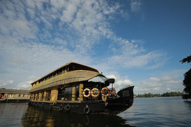 Cochin Shore Excursion Kerala Houseboat Trip(with Lunch, Pickup &Drop from Pier) - Itinerary Breakdown: What to Expect