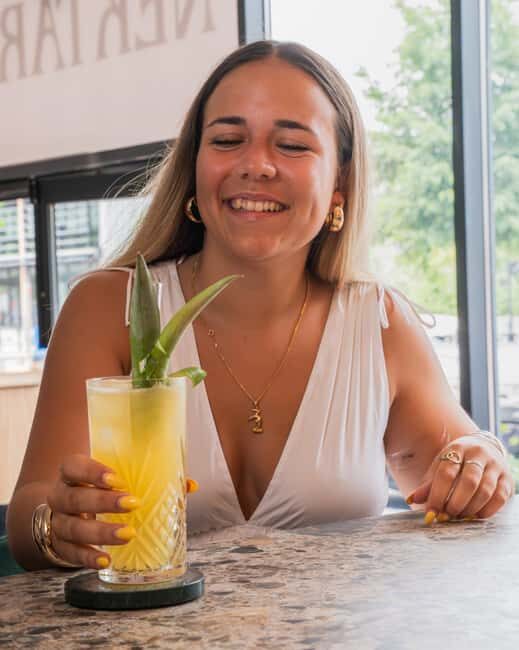 Cocktail classes with a professional (hands-on workshop) - The Experience: What to Expect from Your Cocktail Class in Nouvelle-Aquitaine