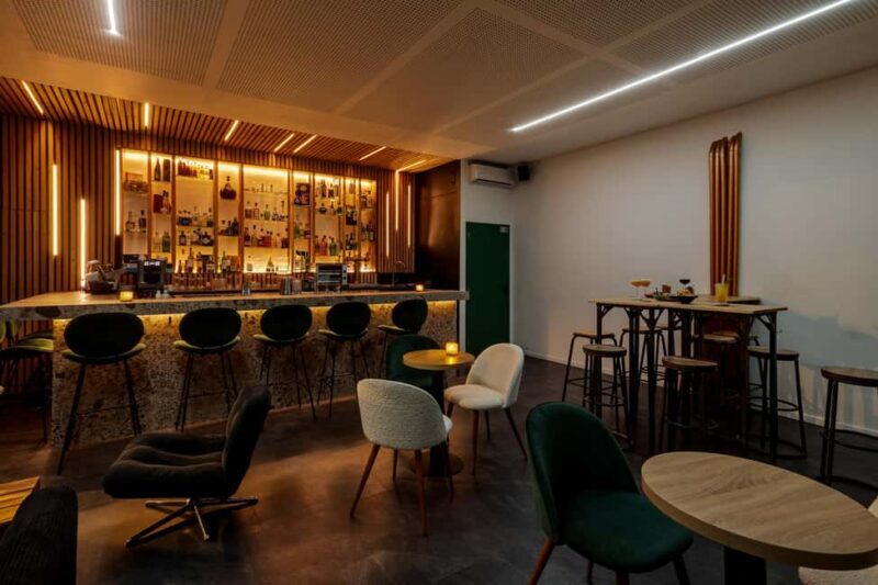 Cocktail classes with a professional (hands-on workshop) - Why This Cocktail Class Stands Out