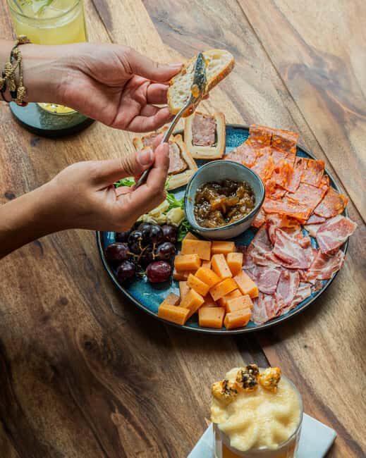 Cocktail classes with a professional (hands-on workshop) - FAQ