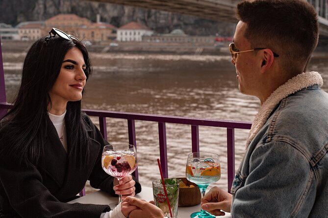 Cocktail Cruise Downtown Budapest - FAQs