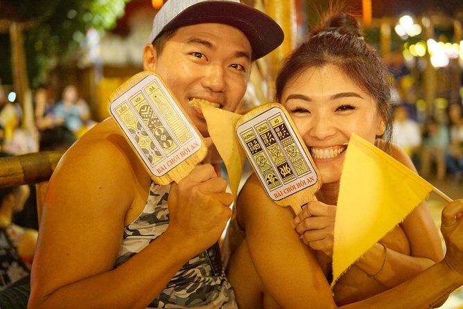 Coconut Basket boat, City tour, Boat ride, Night market from DN - FAQ