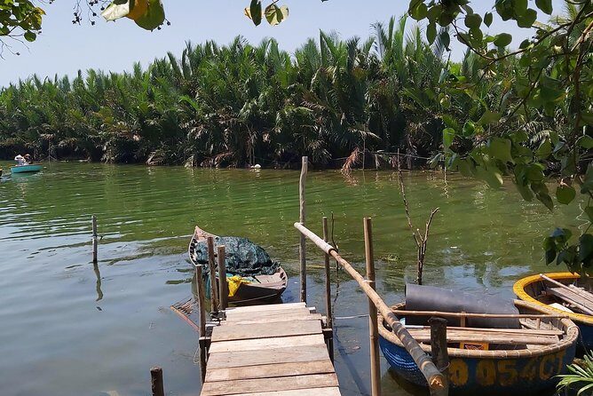 Coconut Basket Boat Tour - An Introduction to the Experience