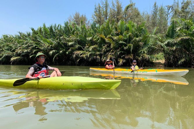 Cocopalm Forest To A Craft Village - A Closer Look at the Cocopalm Forest To A Craft Village Tour