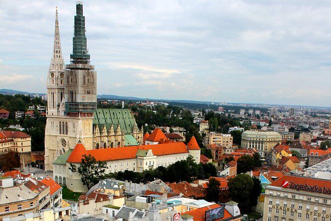 Coffee pleasure walking tour - Authenticity and Local Insights