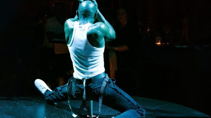 Coimbra: Erotic Cabaret Show and Dinner - Key Points