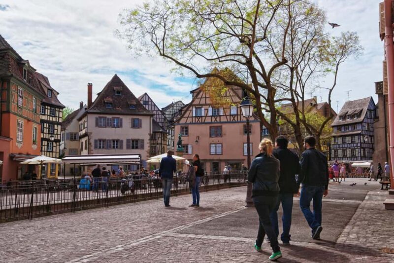 Colmar: Express Walk with a Local in 60 minutes - Key Points