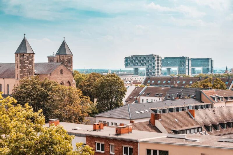 Cologne: 2-hour Best Intro Walking Tour with a Local - An In-Depth Look at the Experience