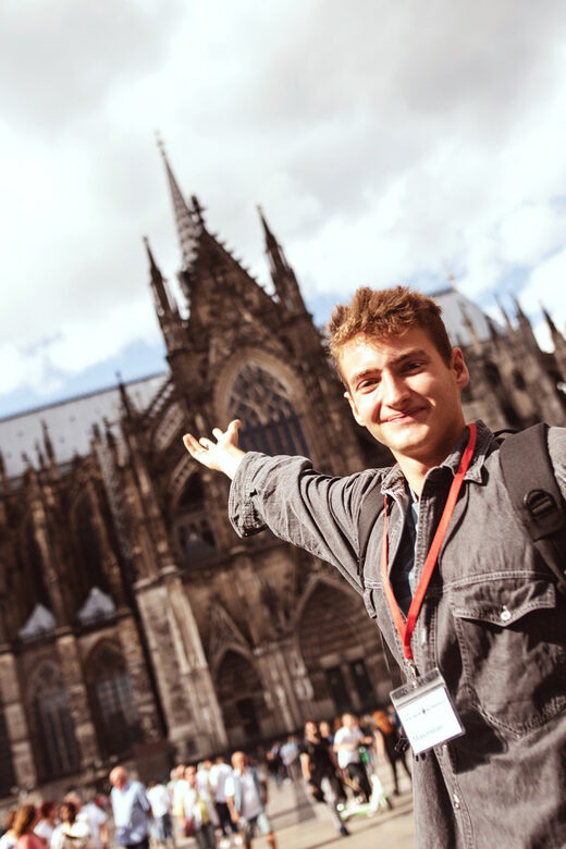 Cologne: Brewery Tour with 3 Kölsch Beer Tastings - Key Points