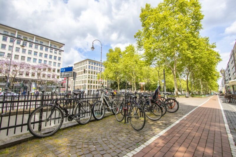 Cologne: Capture the most Photogenic Spots with a Local - A Closer Look at the Experience