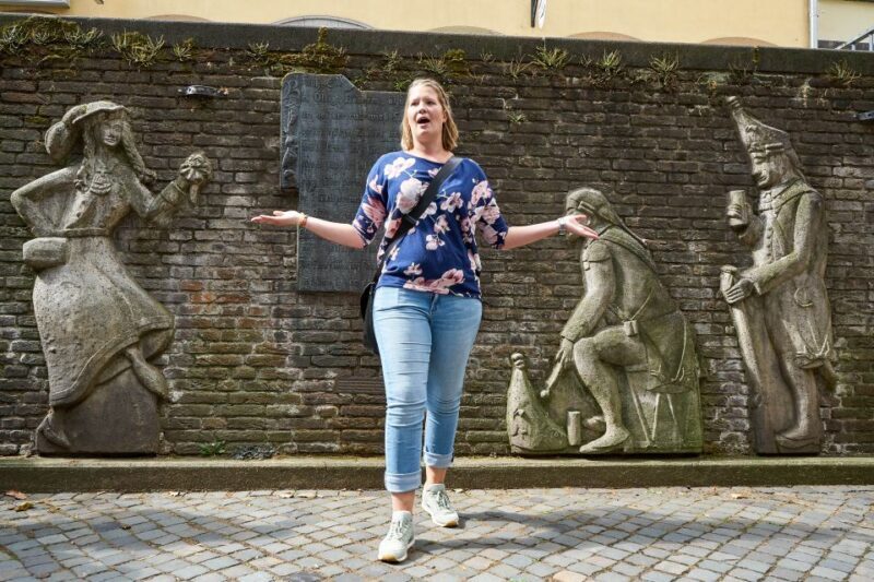 Cologne Cathedral and Old Town Tour with 1 Kölsch - FAQ
