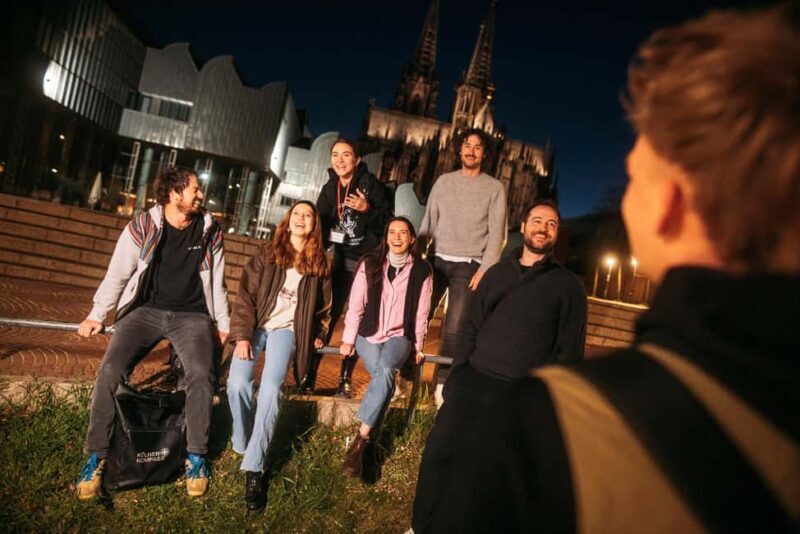 Cologne: Cologne Cathedral & Old Town in the evening  interactive tour with projector - Practical Details and What’s Included