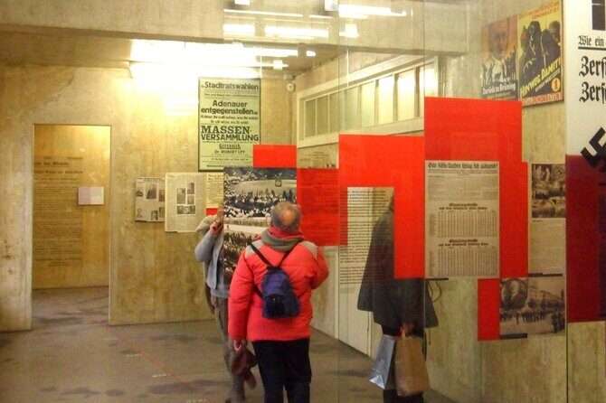 Cologne: EL-DE Haus and Old Town Private Guided Tour - A Step-by-Step Breakdown of the Itinerary