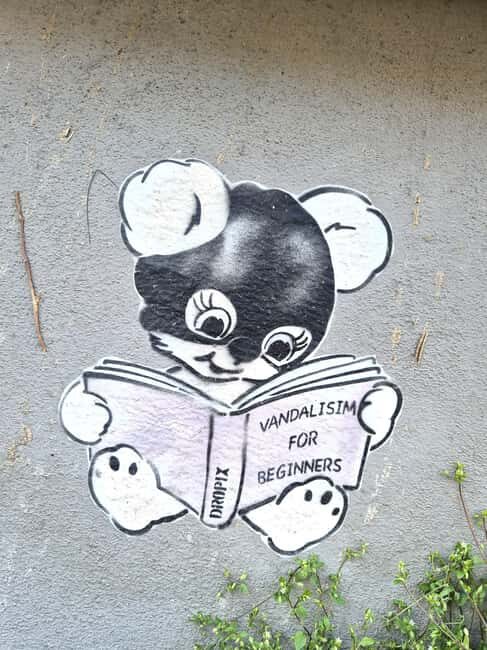 Cologne: Mülheim District Street Art Walking Tour - Key Points