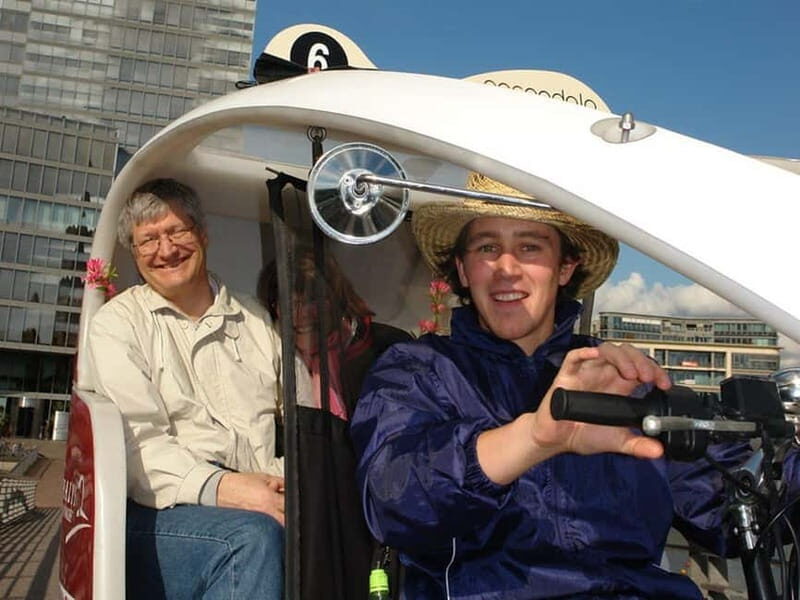 Cologne: Rickshaw city tour perpedalo - An In-Depth Look at the Cologne Rickshaw Tour