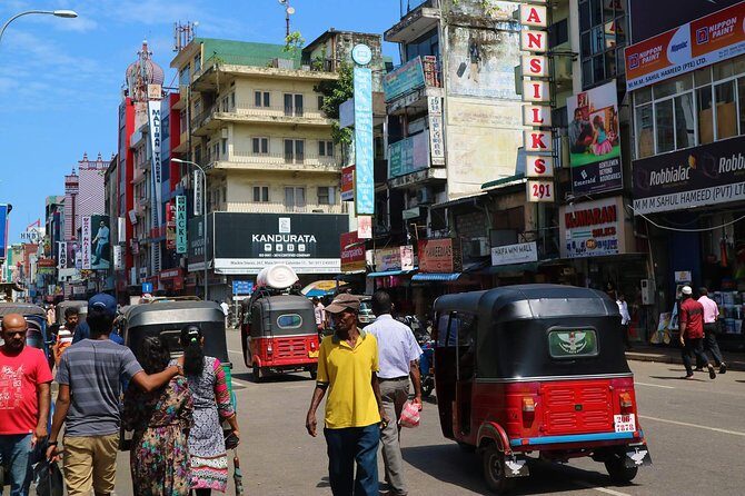 Colombo City Drive by Bookingmart Holidays Pvt Ltd - A Deep Dive into the Itinerary