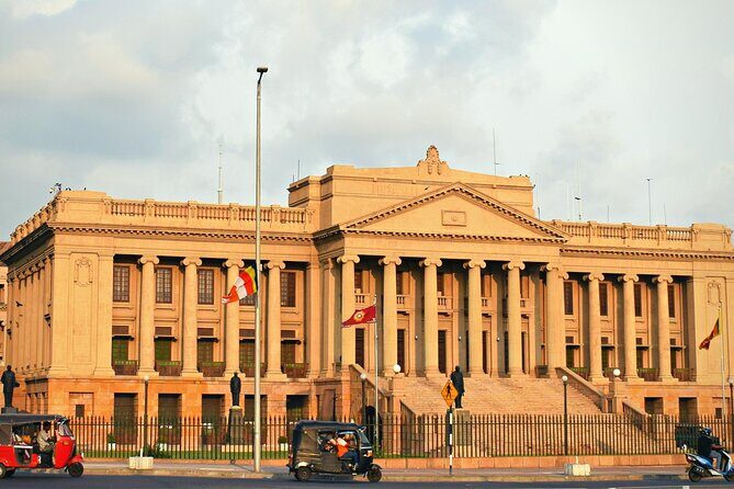 Colombo City Tour - The Value of a Private Guide