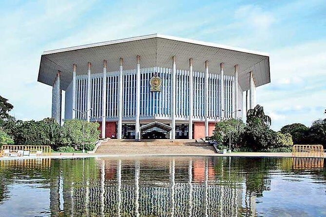 Colombo City Tour from Negombo - The Sum Up