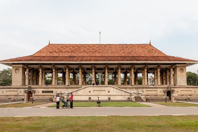 Colombo City Tour With Historical Places ( All Inclusive ) - Value for Money