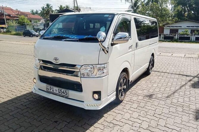 Colombo (CMB) Airport to Sigiriya City Private Transfer - FAQ