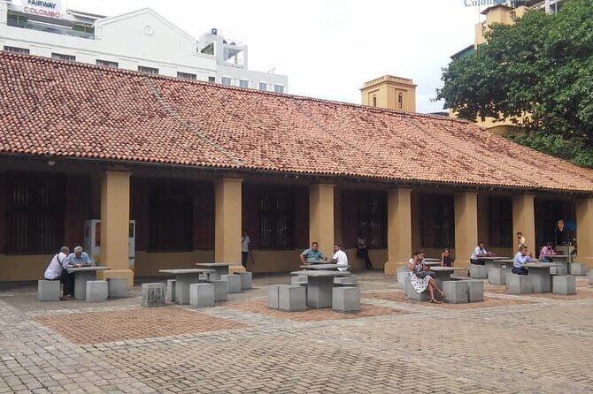 Colombo Half Day City Tour - Exploring Colombo in Half a Day