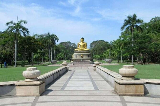 Colombo Sightseeing Tour by Tuk Tuk City Tour All inclusive - Key Points