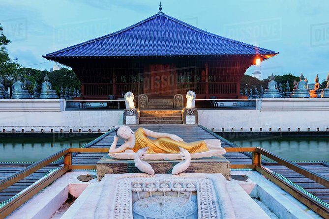 Colombo Walking Tour With Ayurveda One Hour Body Massage - An Overview of the Tour Experience