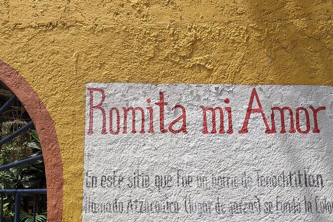 Colonia Roma Musical Walking Tour - Authentic Cultural Touchpoints