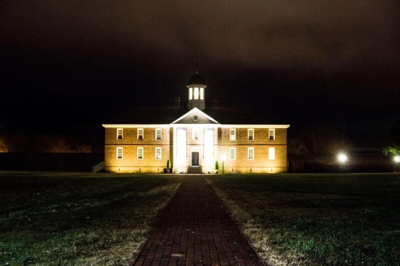 Colonial Williamsburg: Dead of Night Ghost Hunt - An In-Depth Look at the Williamsburg Ghost Hunt