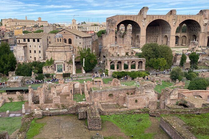 Colosseum Arena Access with Digital Audio Guide - Who should consider this tour?