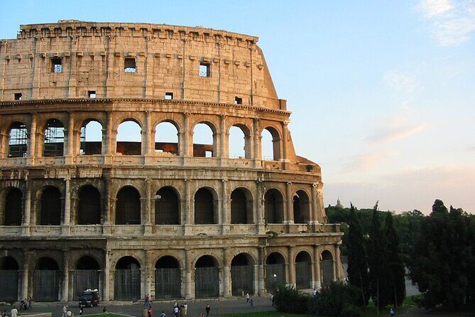 Colosseum, Palatine and Forum tour with virtual guide - Discover Rome’s Ancient Wonders with a Virtual Guide Tour