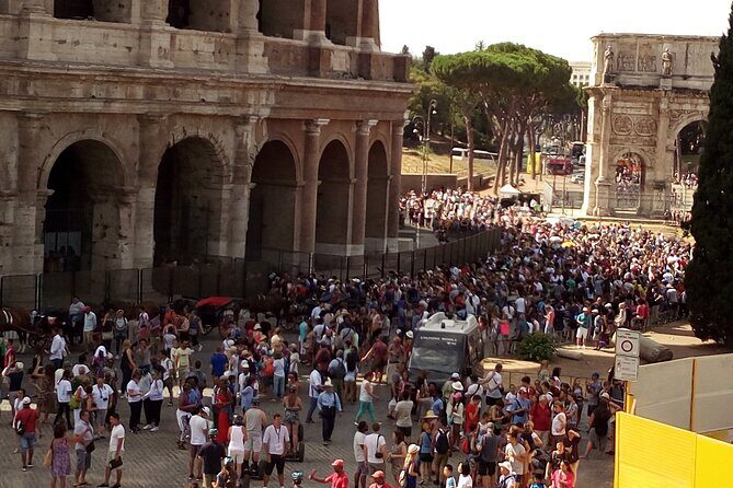 Colosseum Private Guided Tour for Kids and Families - A Family-Friendly Adventure Through Ancient Rome: The Colosseum Private Guided Tour