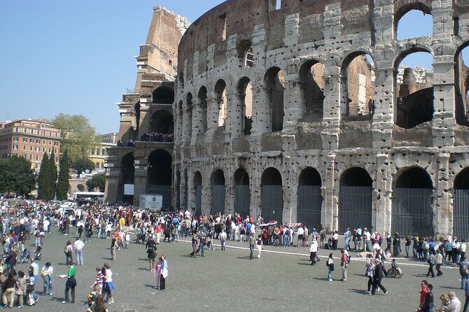 Colosseum, Roman Forum and Trajan's column - Meeting Details and Additional Info
