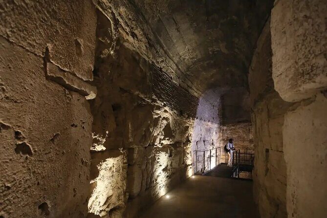 Colosseum Underground Tour and Access to Forum and Palatine Hill - Key Points