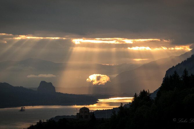 Columbia Gorge Waterfalls & Wineries from Portland: All-Inclusive Afternoon Tour - FAQ