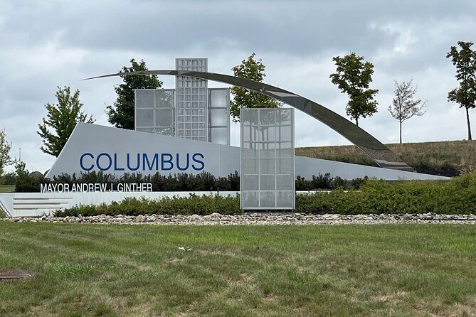 Columbus International Airport Private Transfer with Bus or Coach - Key Points