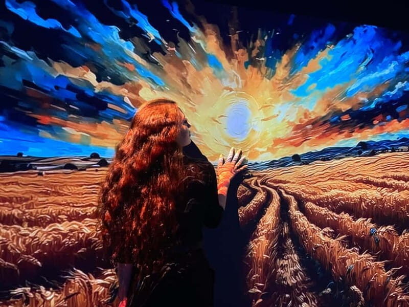 Combined ticket: Digital Exhibition & Museum of Illusions - Key Points