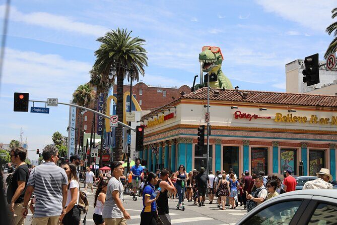 Combo: Ferrari, Bus Tour, Hollywood Sign and Beverly Hills - FAQ