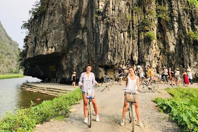 Combo Halong - Ninh Binh FREE car to airport - FAQ