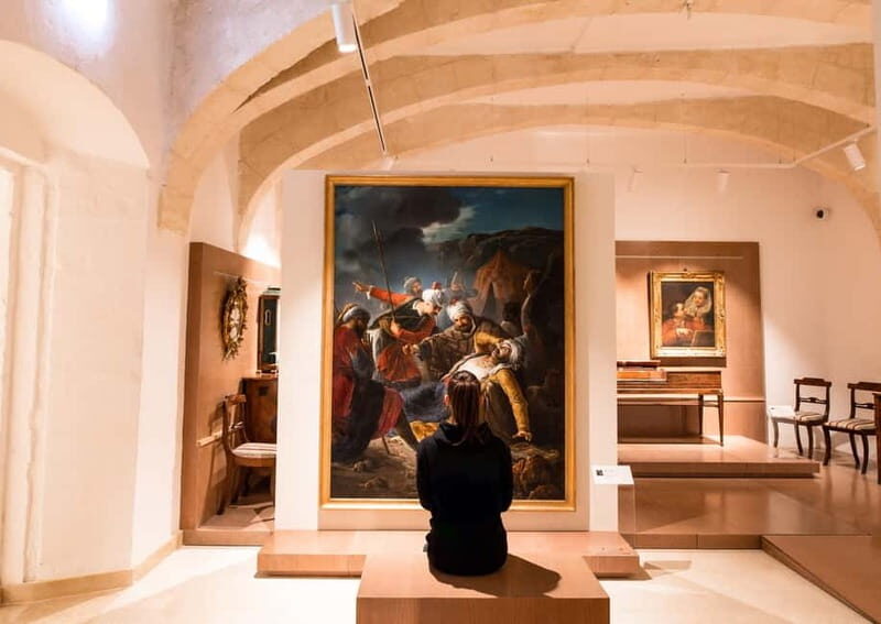 COMBO: Heritage Pass with Hop-On Hop-Off Bus (CMO) - The Flexibility of the Hop-On Hop-Off Bus