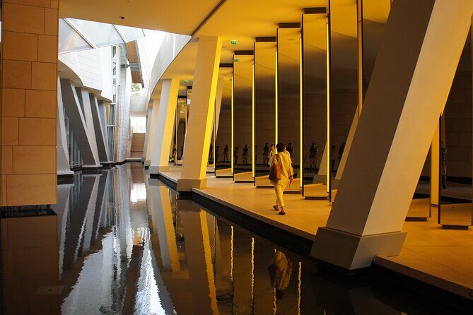 Combo: Side car Tour in Paris + Louis Vuitton Museum - Exploring Paris in Style: Sidecar Tour + Louis Vuitton Museum