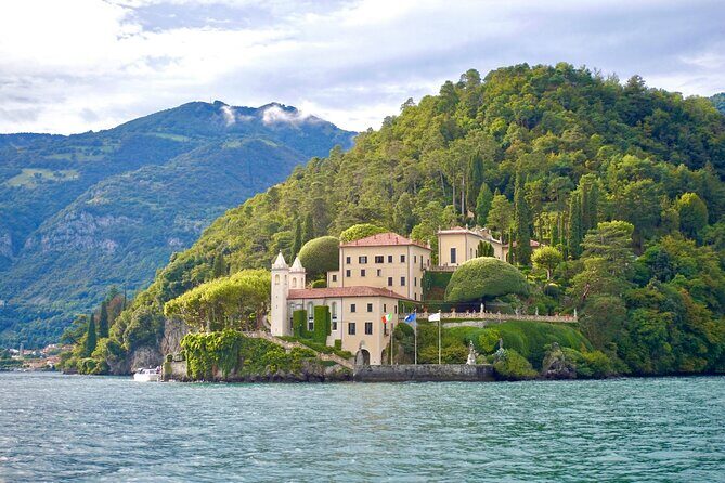 ComeToComo_Boat Tour from Argegno in Compact Cruiserboat - A Detailed Look at the Lake Como Boat Tour Experience