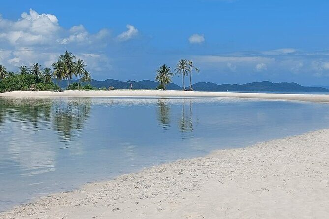 - Comfortable boat for cruising in Phang Nga Bay - The "Must-Do"! - The Sum Up