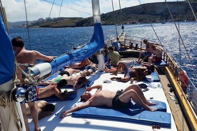 Comino, Blue Lagoon and Caves. Tour A - FAQs