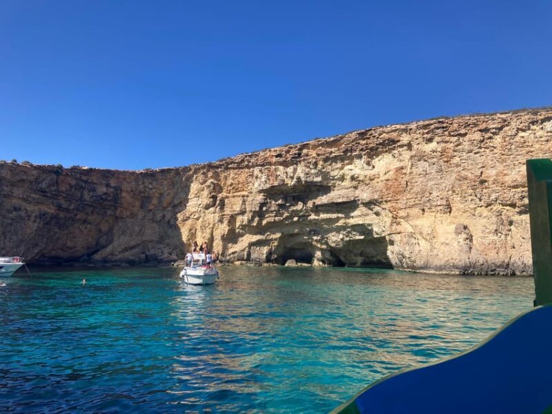 Comino: Private boat tour with Snorkeling activities & caves - Key Points