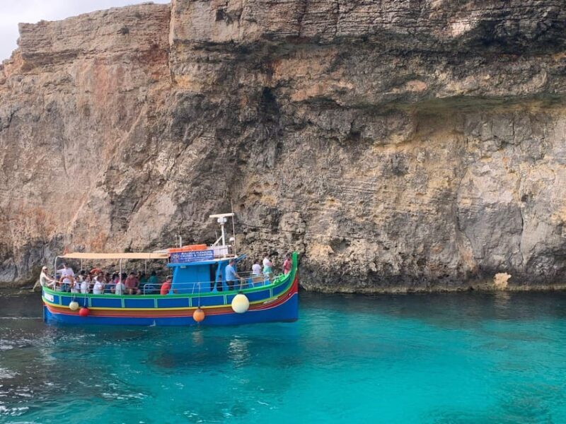 Comino: Private boat tour with Snorkeling activities & caves - Practical Considerations and Tips