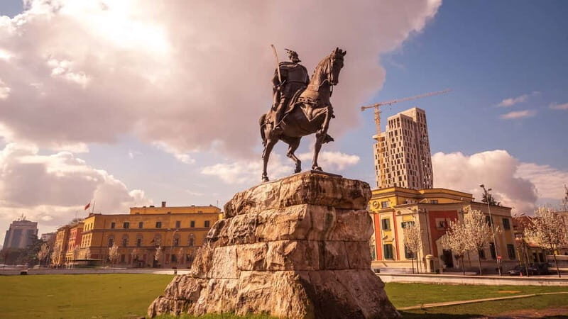 Communist History Tour Tirana & Street Food - Key Points