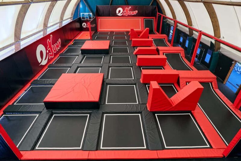 Como: family trampoline park with flexible entry - What to Expect at Eracle Jump