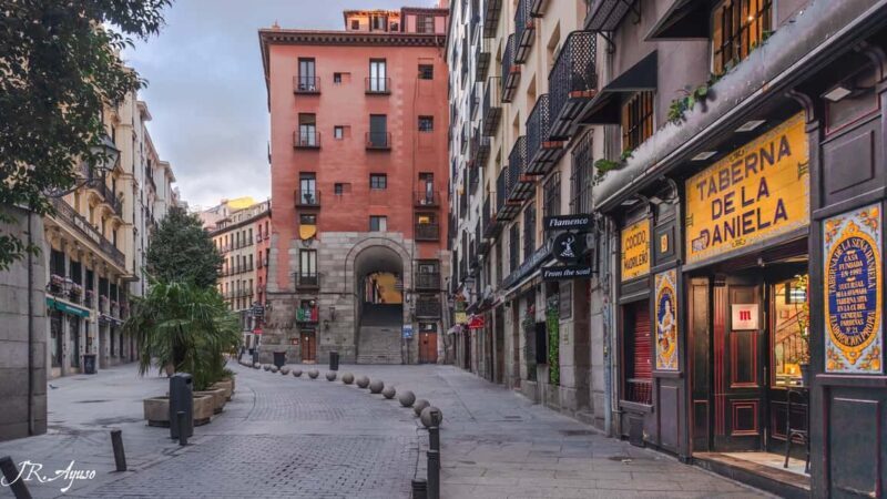 Complete Madrid with Sunset at the Temple of Debod (with Local Guides) - FAQ